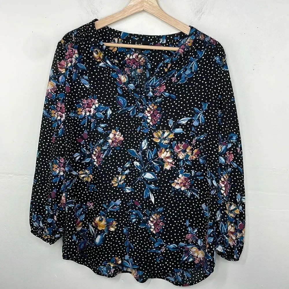 By & By Floral Polka Dot Pullover long sleeve v neck size 2X
